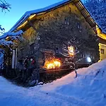 Chalet Ahnenhuette Untersabernighof Penk