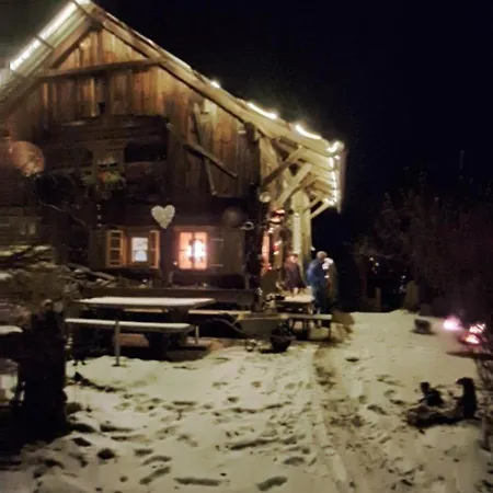 Ahnenhuette Untersabernighof Шале *