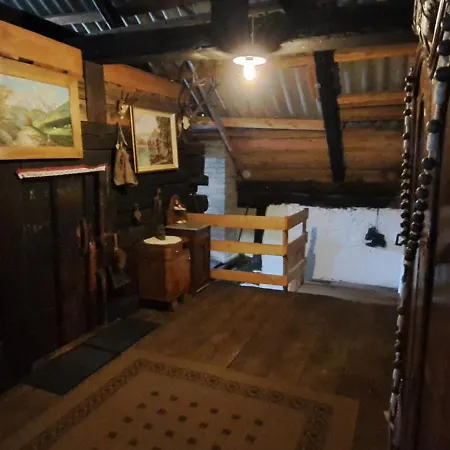 Ahnenhuette Untersabernighof