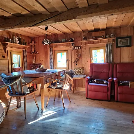 Ahnenhütte Untersabernighof Chalet *