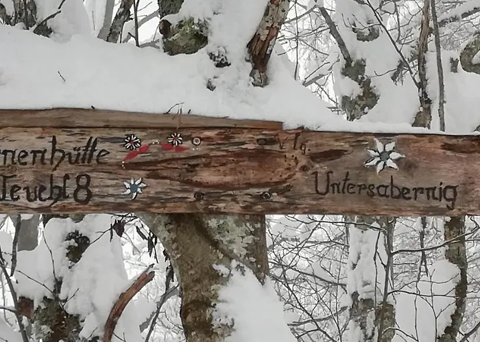 Ahnenhuette Untersabernighof Penk