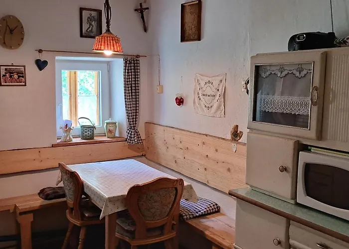 Ahnenhuette Untersabernighof Alpesi faház *